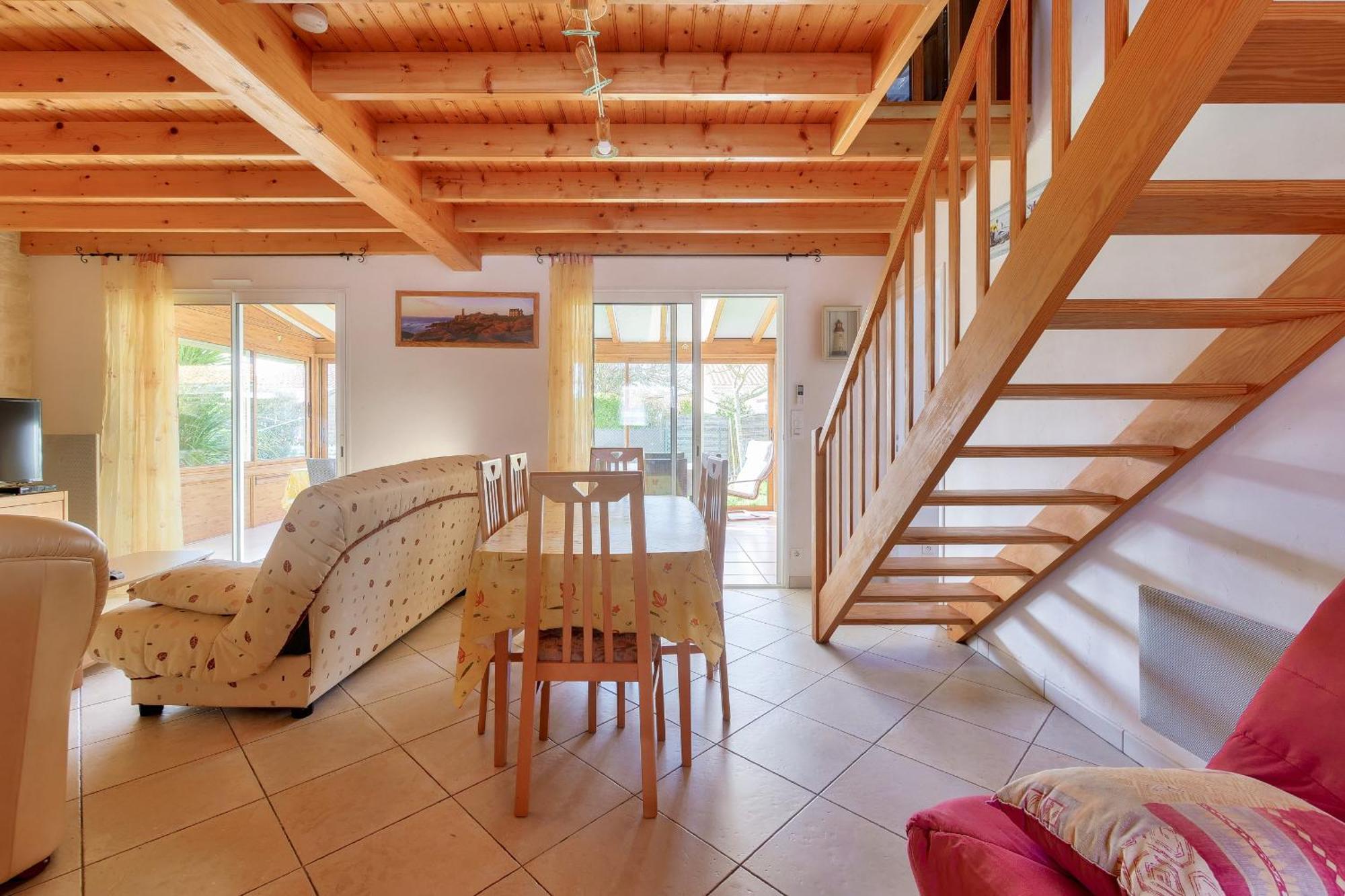 Maison Pour 8 - 5Min De La Plage - Jardin & Veranda ロンジュヴィル・シュル・メール エクステリア 写真